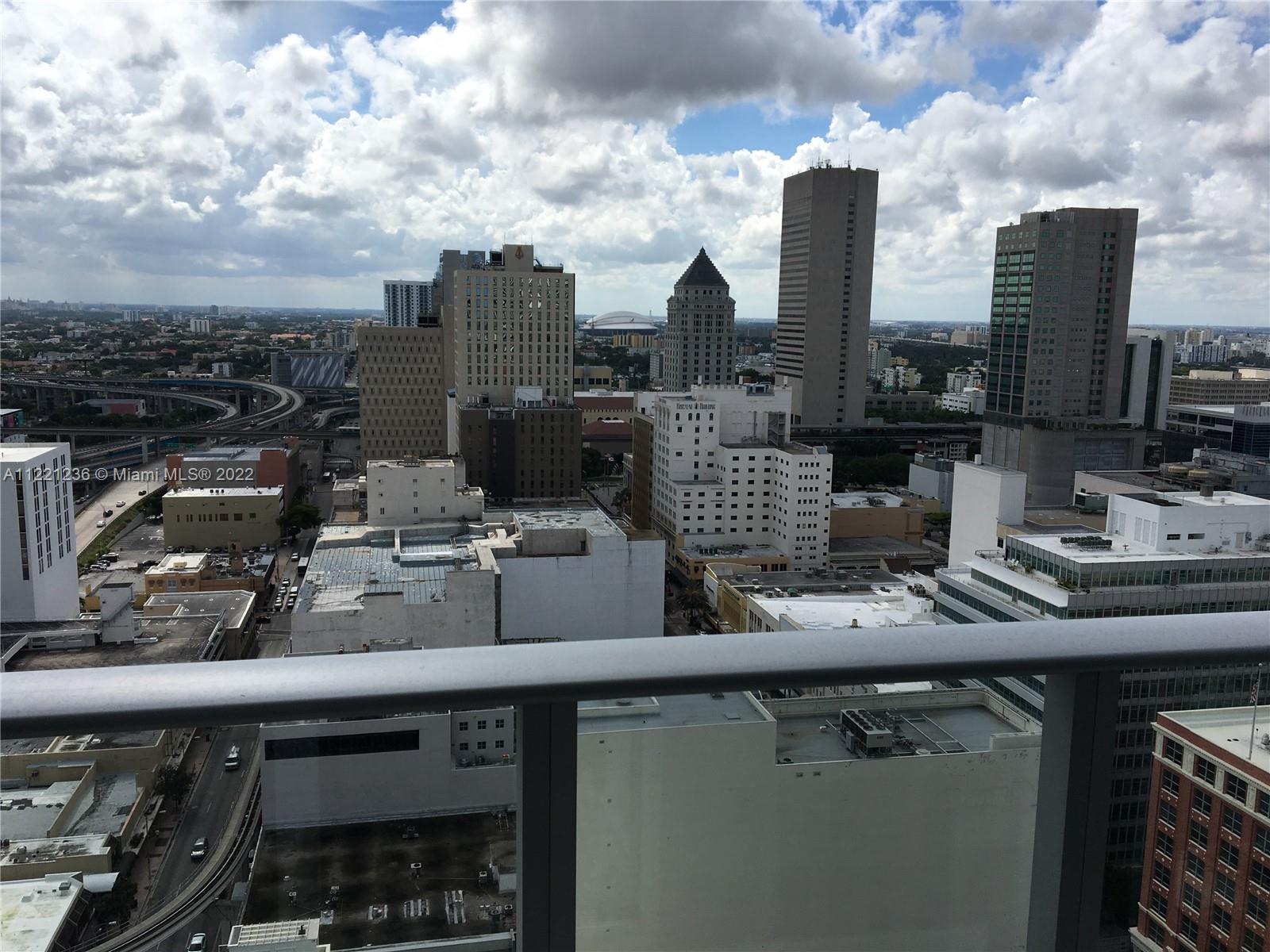 CENTRO CONDO - Residential Lease