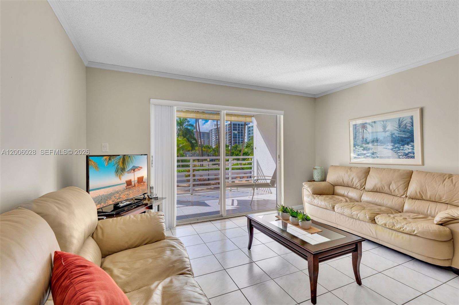 LE FRONTENAC CONDO - Residential