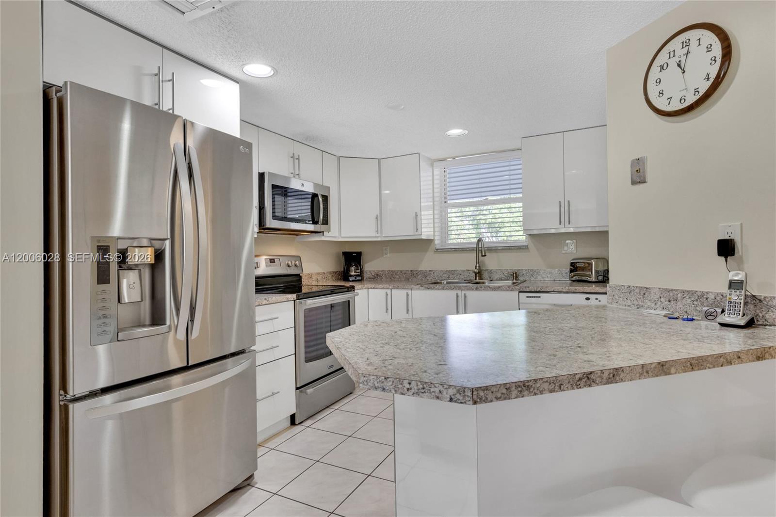LE FRONTENAC CONDO - Residential