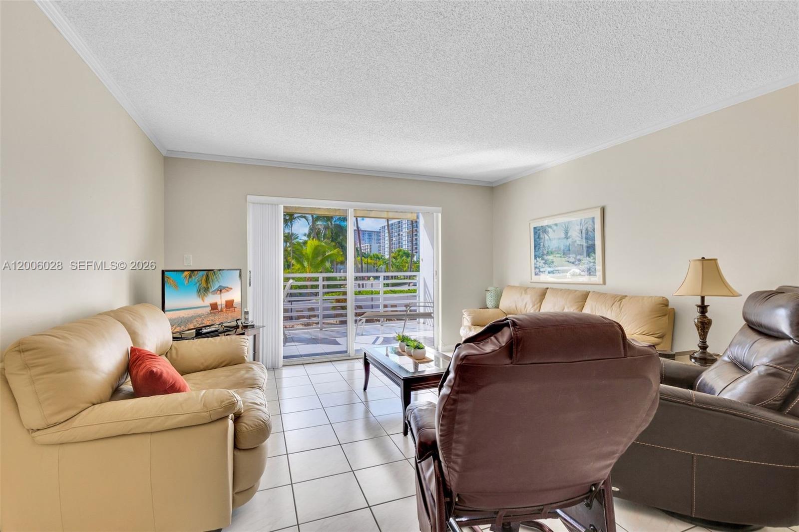 LE FRONTENAC CONDO - Residential