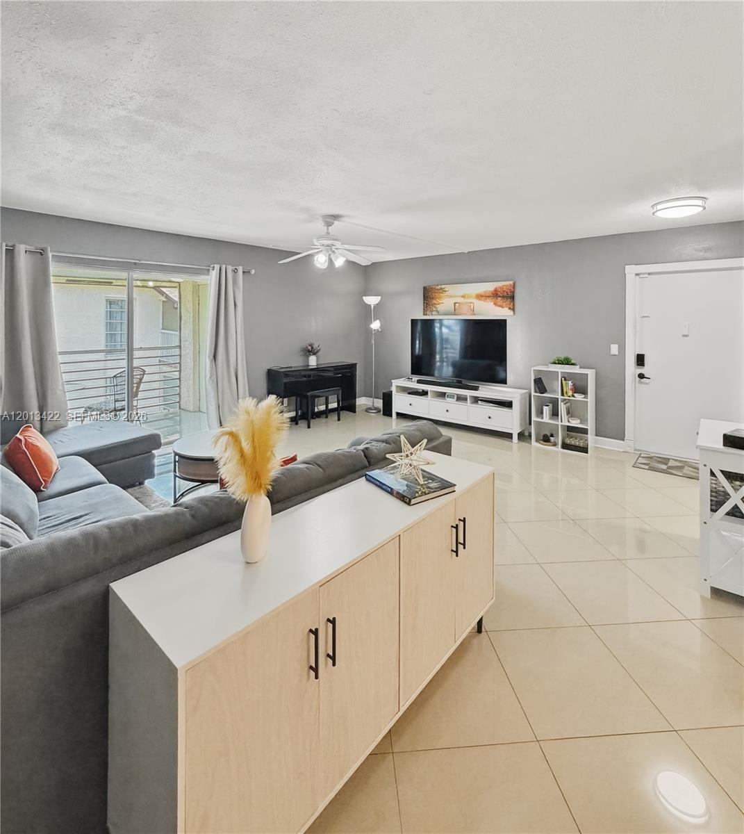 LAURELS AT MARGATE CONDO - Residential