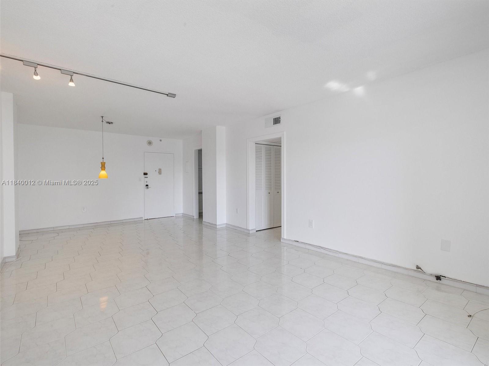 COASTAL TOWERS CONDO - Residential