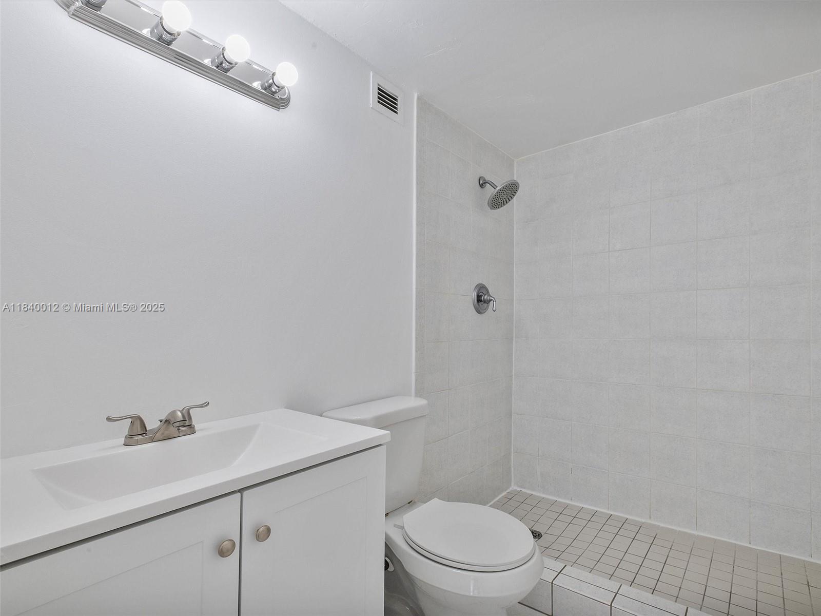 COASTAL TOWERS CONDO - Residential