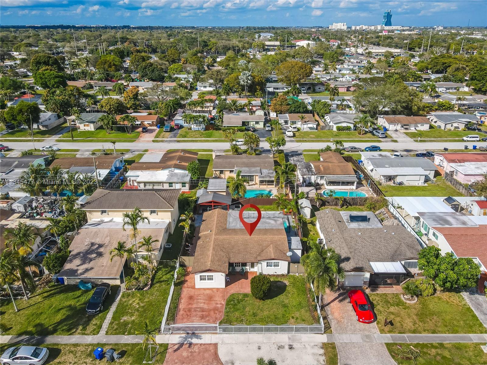 DRIFTWOOD PLAZA - Residential