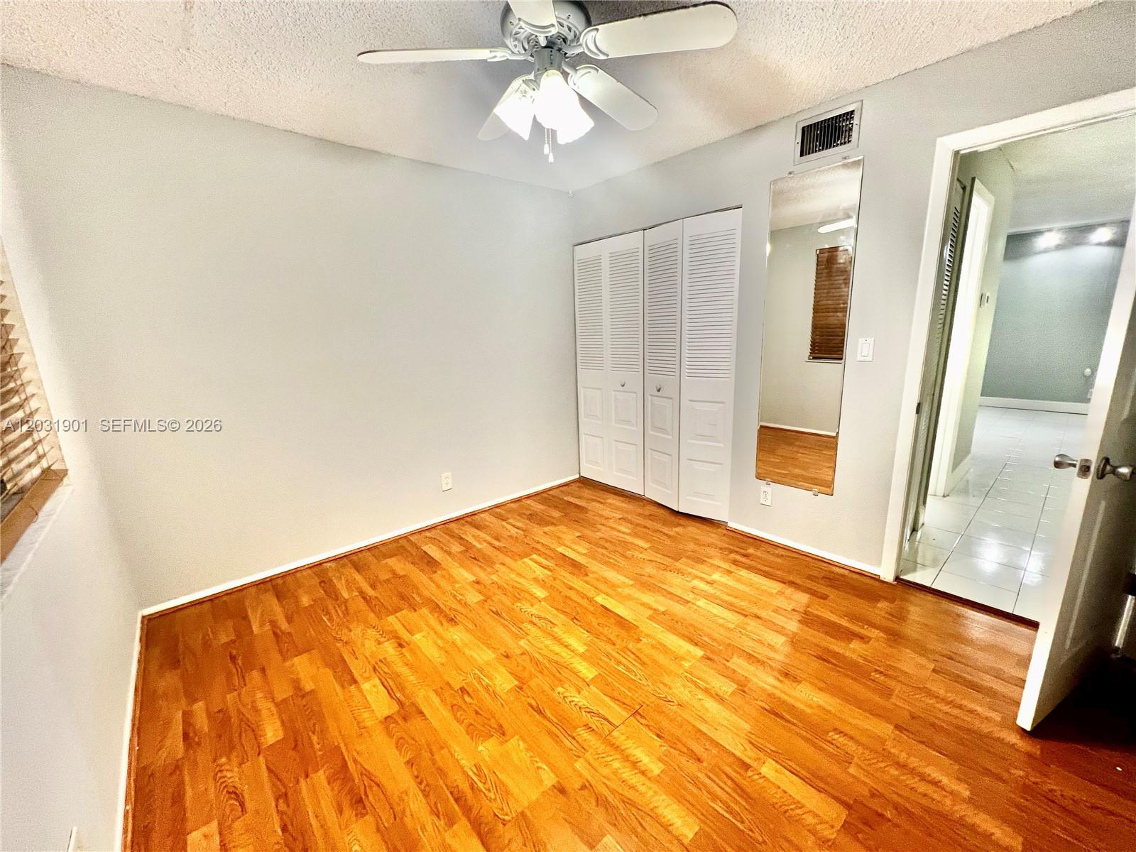 WINDING LAKE AT WELLEBY C - Residential