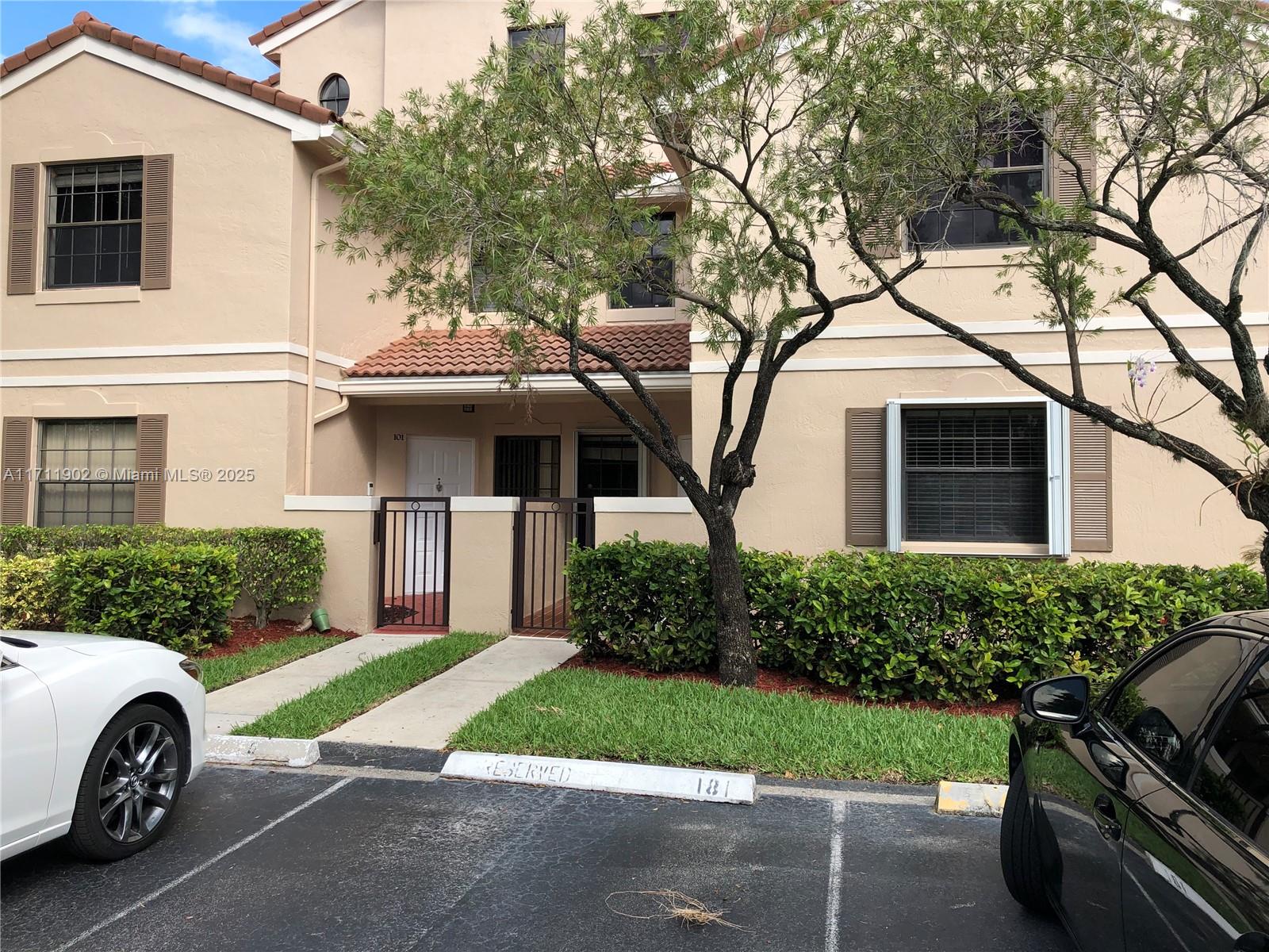 LAS VERDES CONDO - Residential Lease