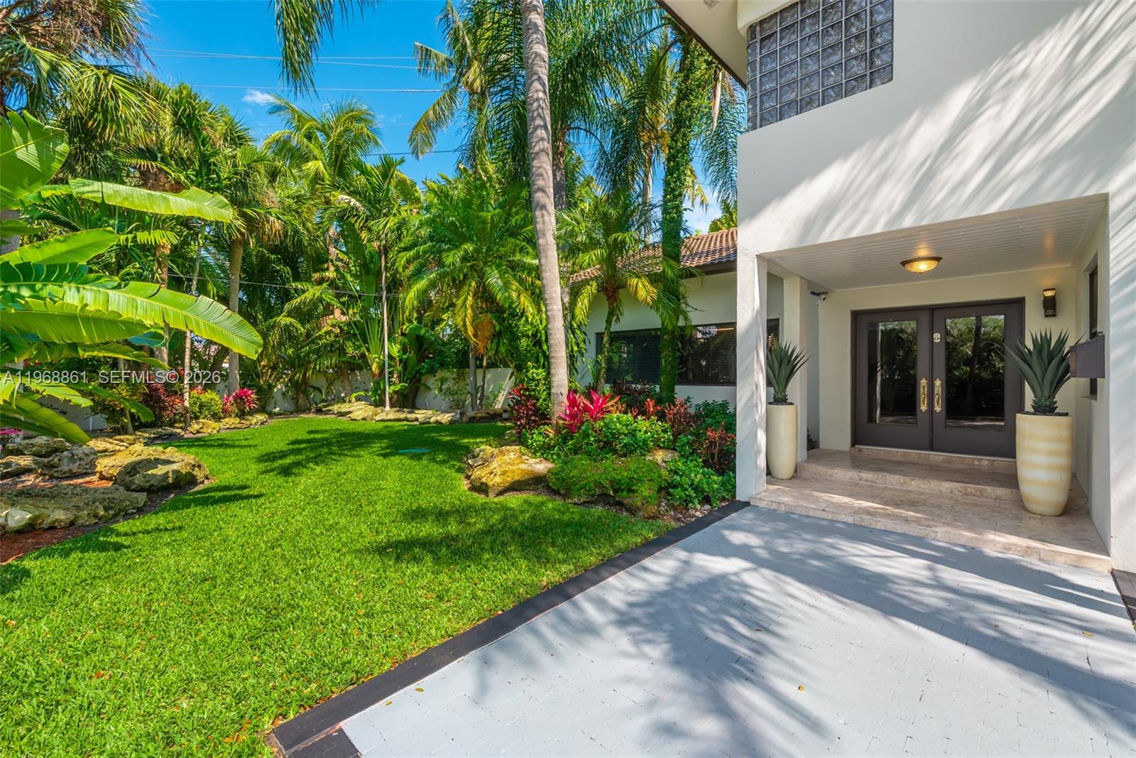 BISCAYNE RIVER HEIGHTS - Residential
