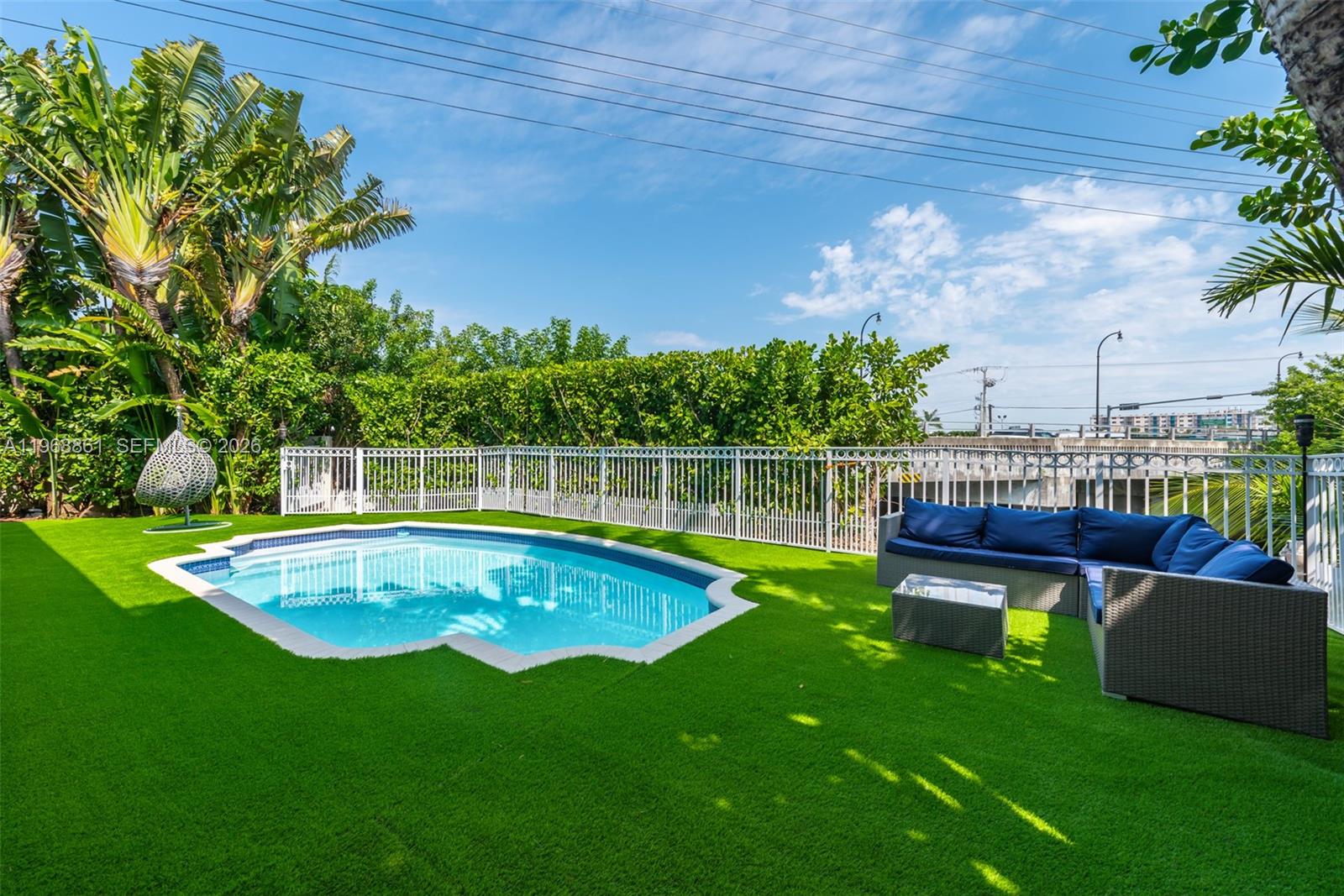 BISCAYNE RIVER HEIGHTS - Residential