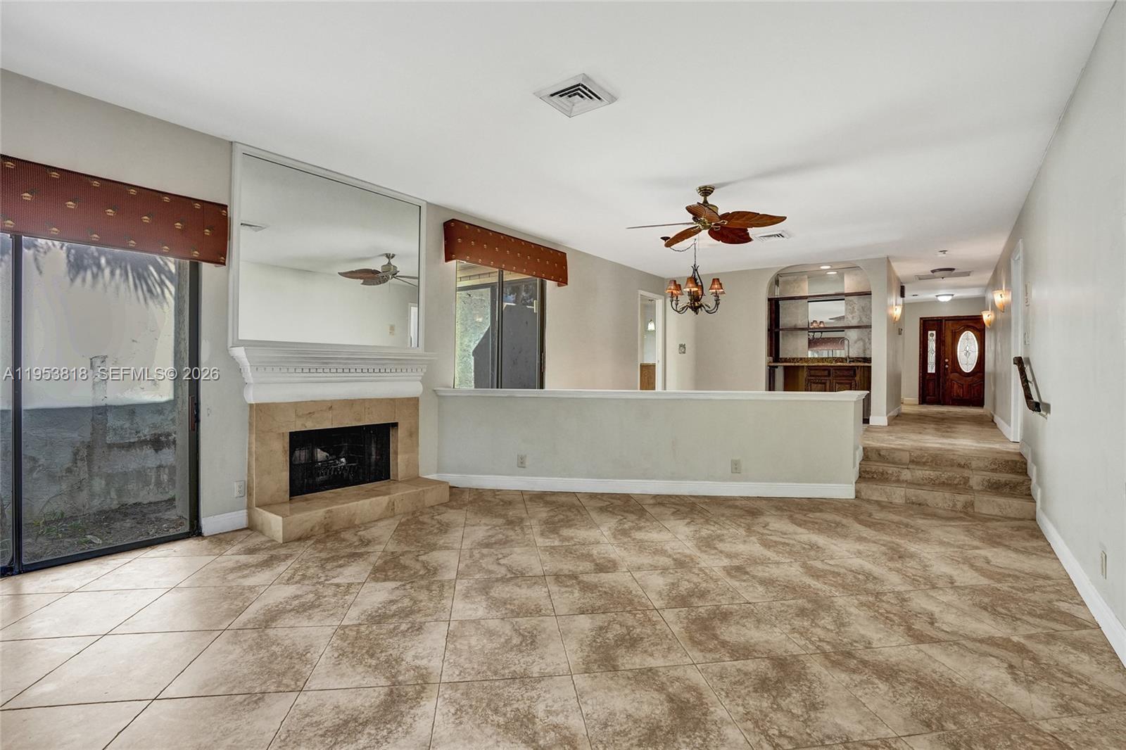 BAYTOWNE OF JONATHANS LAN - Residential