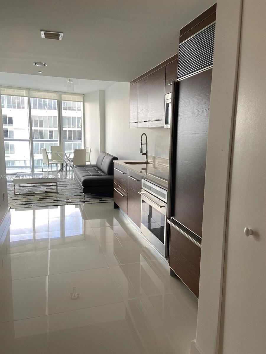 ICON BRICKELL NO TWO - Residential Lease