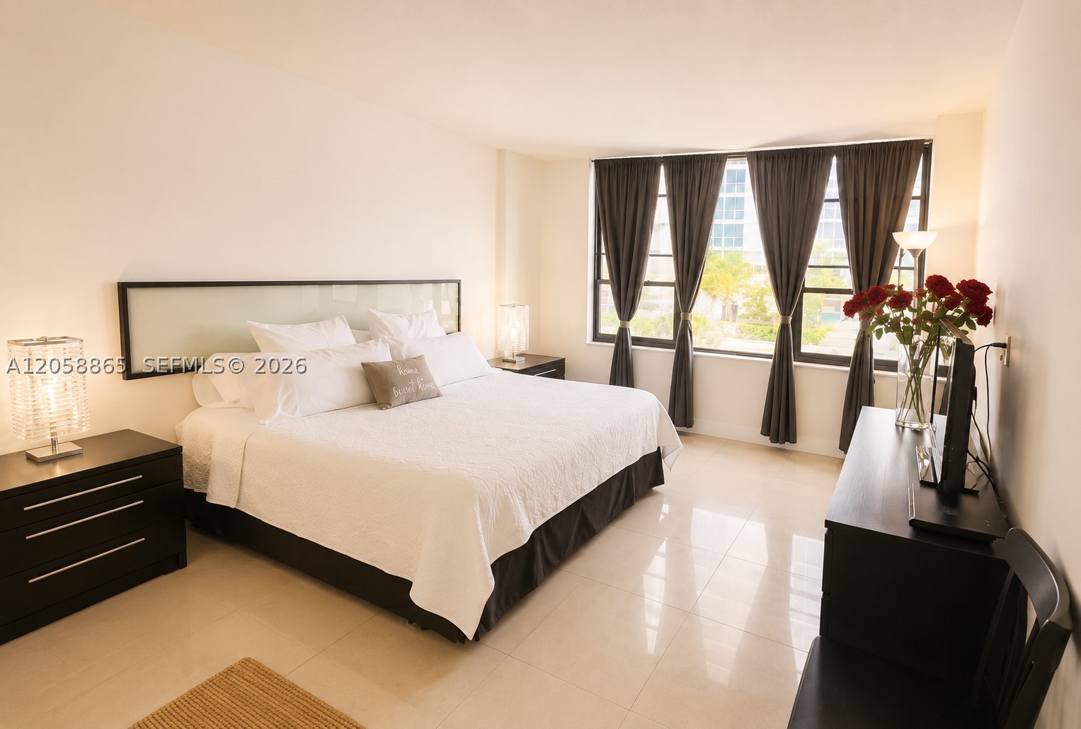 ALEXANDER TOWERS CONDO - Residential