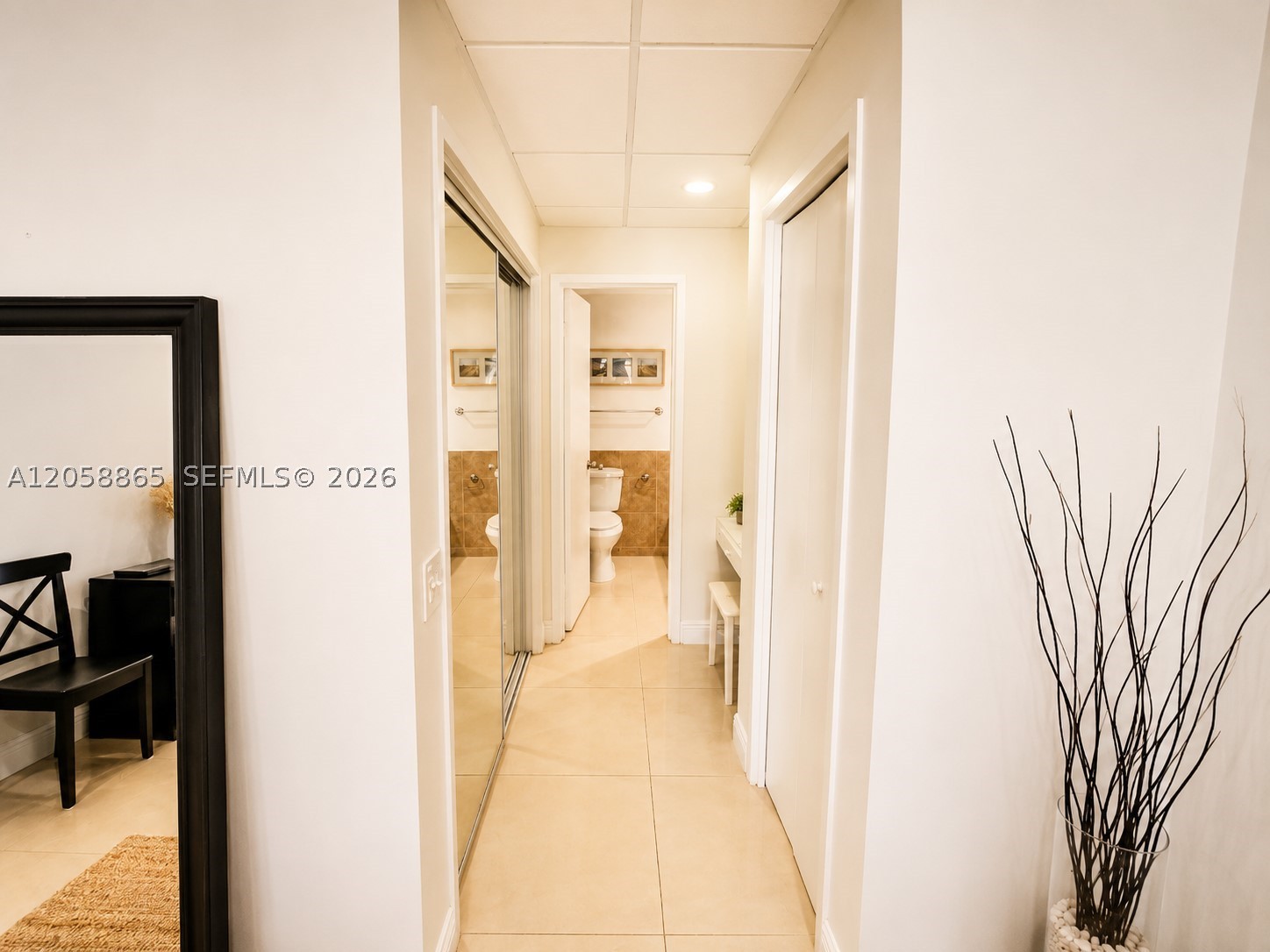 ALEXANDER TOWERS CONDO - Residential