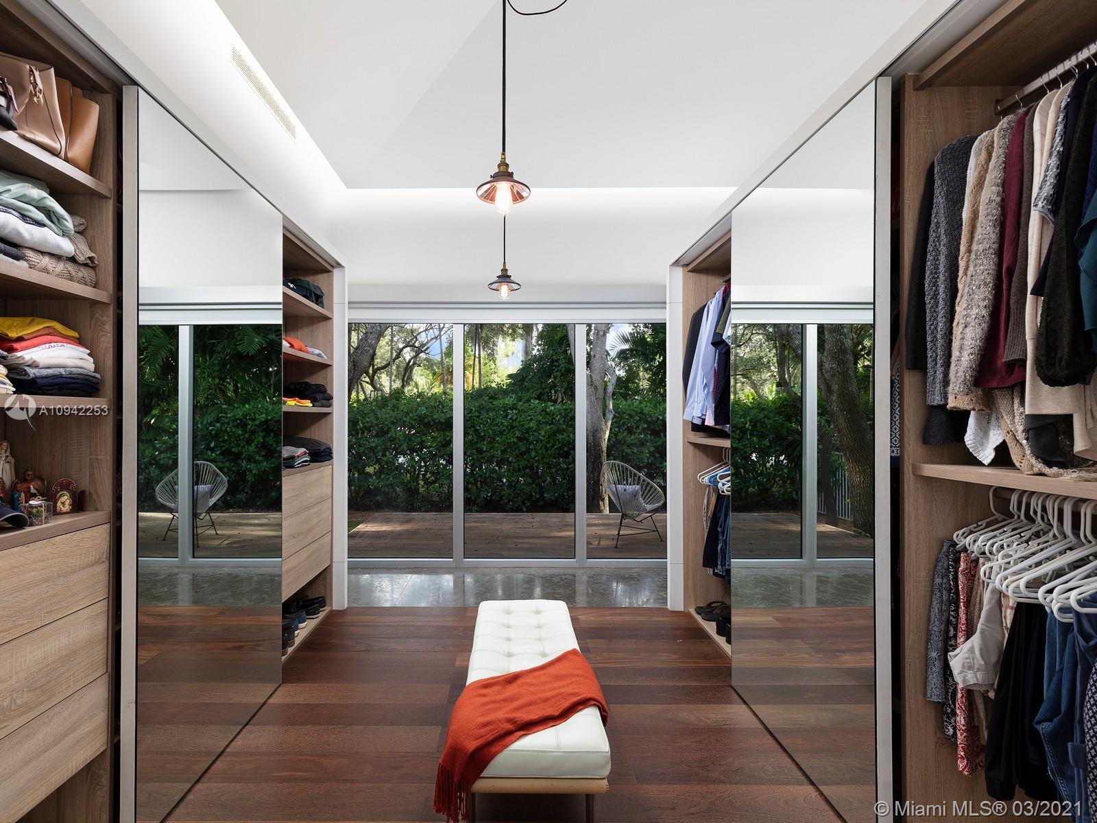 HI-VIEW ACRES - Residential