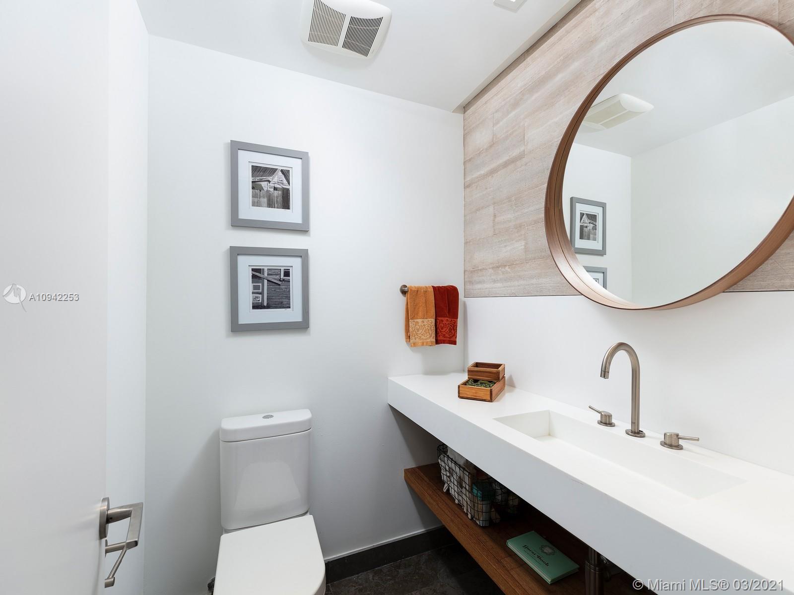 HI-VIEW ACRES - Residential