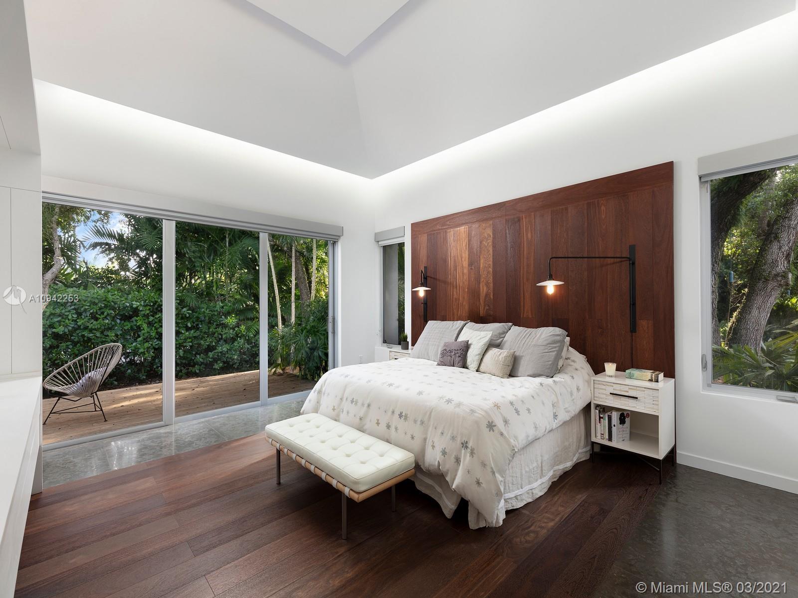 HI-VIEW ACRES - Residential