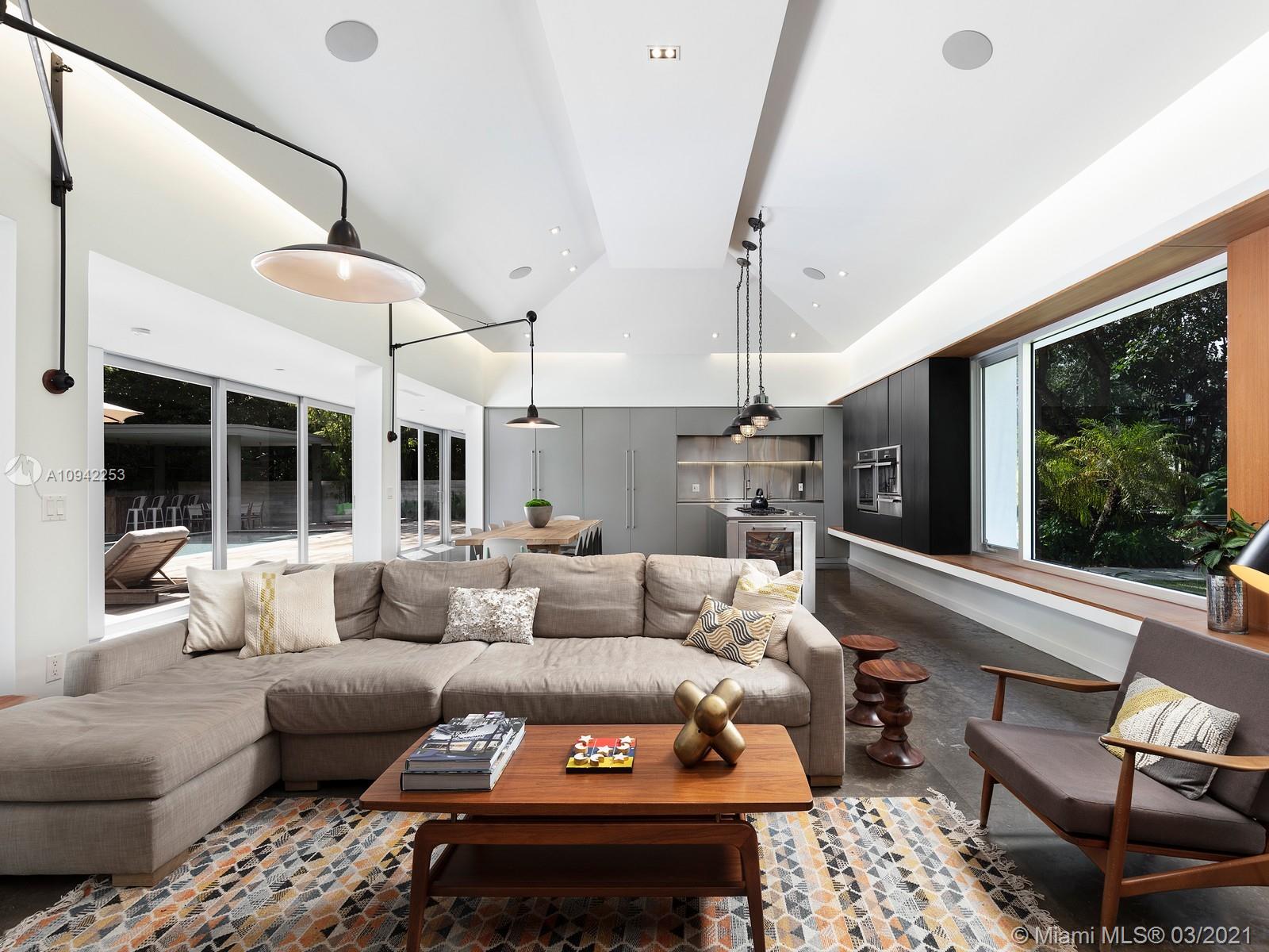 HI-VIEW ACRES - Residential