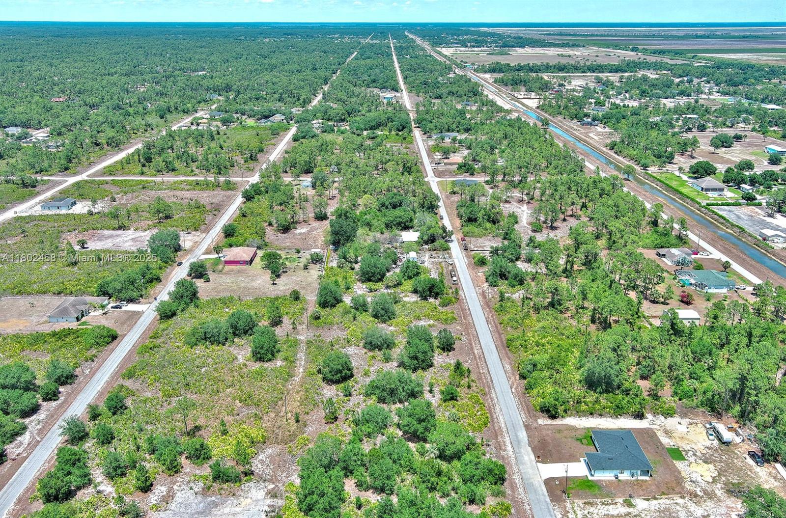LEHIGH ACRES - Land