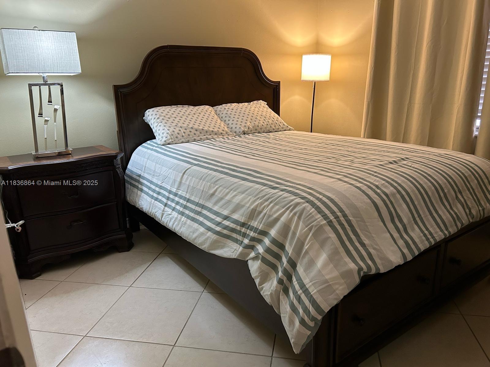 BAHAMA VILLAGE CONDO - Residential