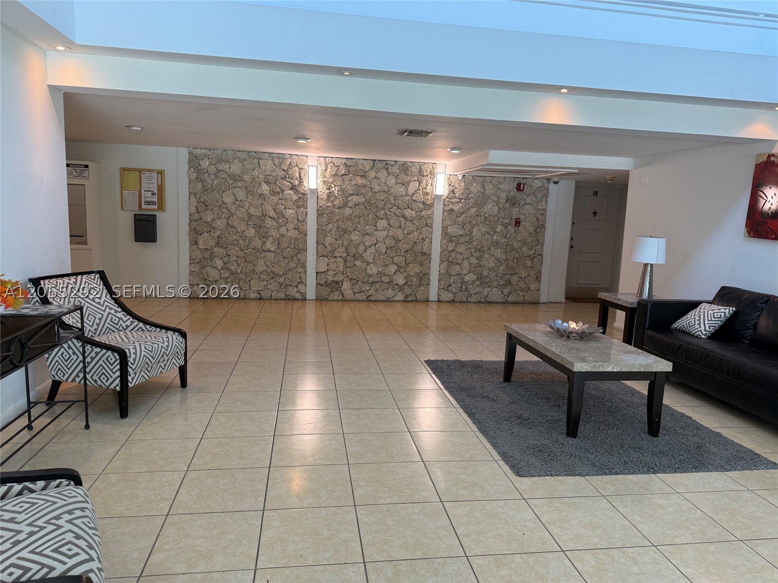 BUILDING ONE OF RACQUET C - Residential Lease