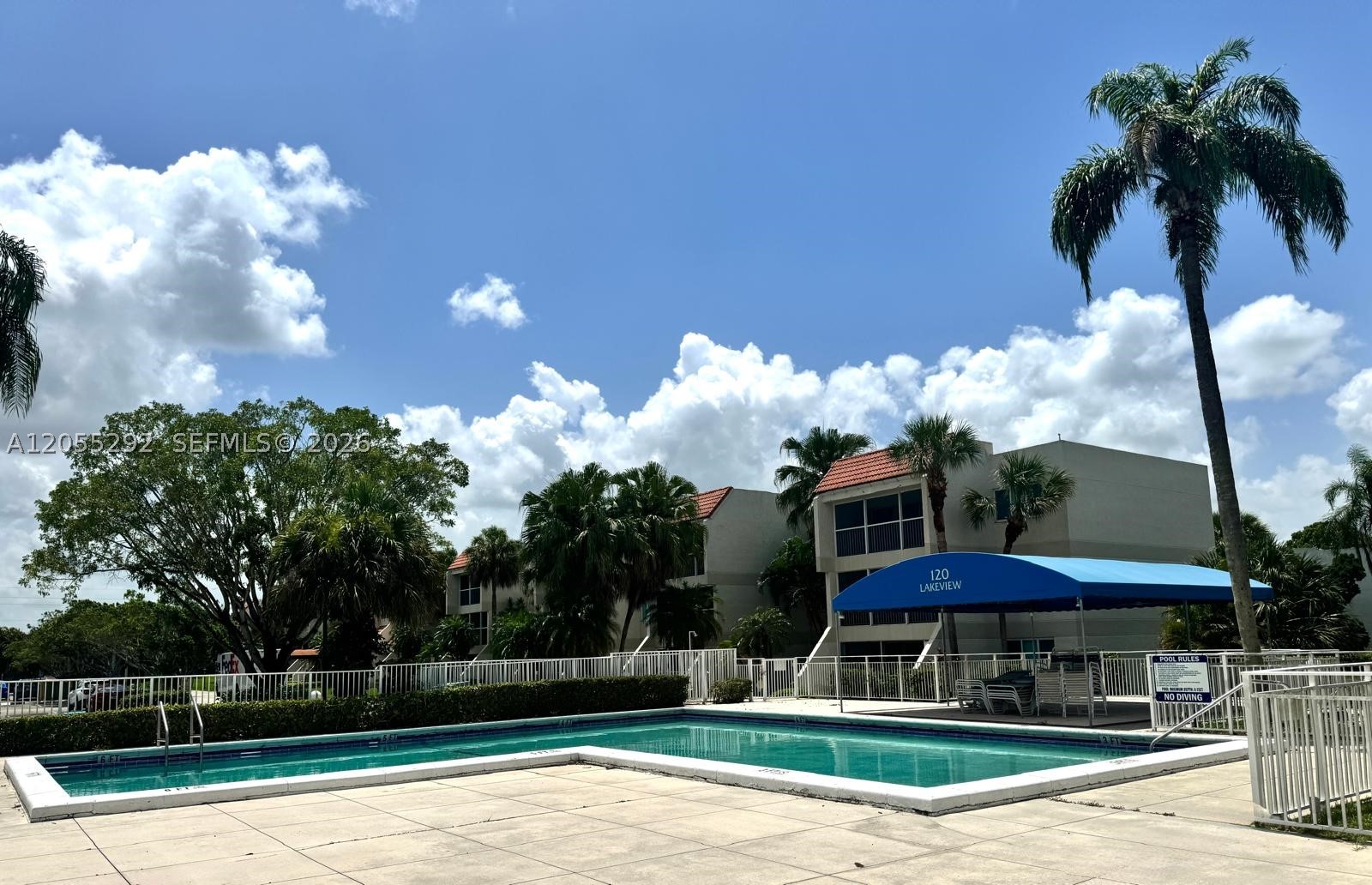 BUILDING ONE OF RACQUET C - Residential Lease