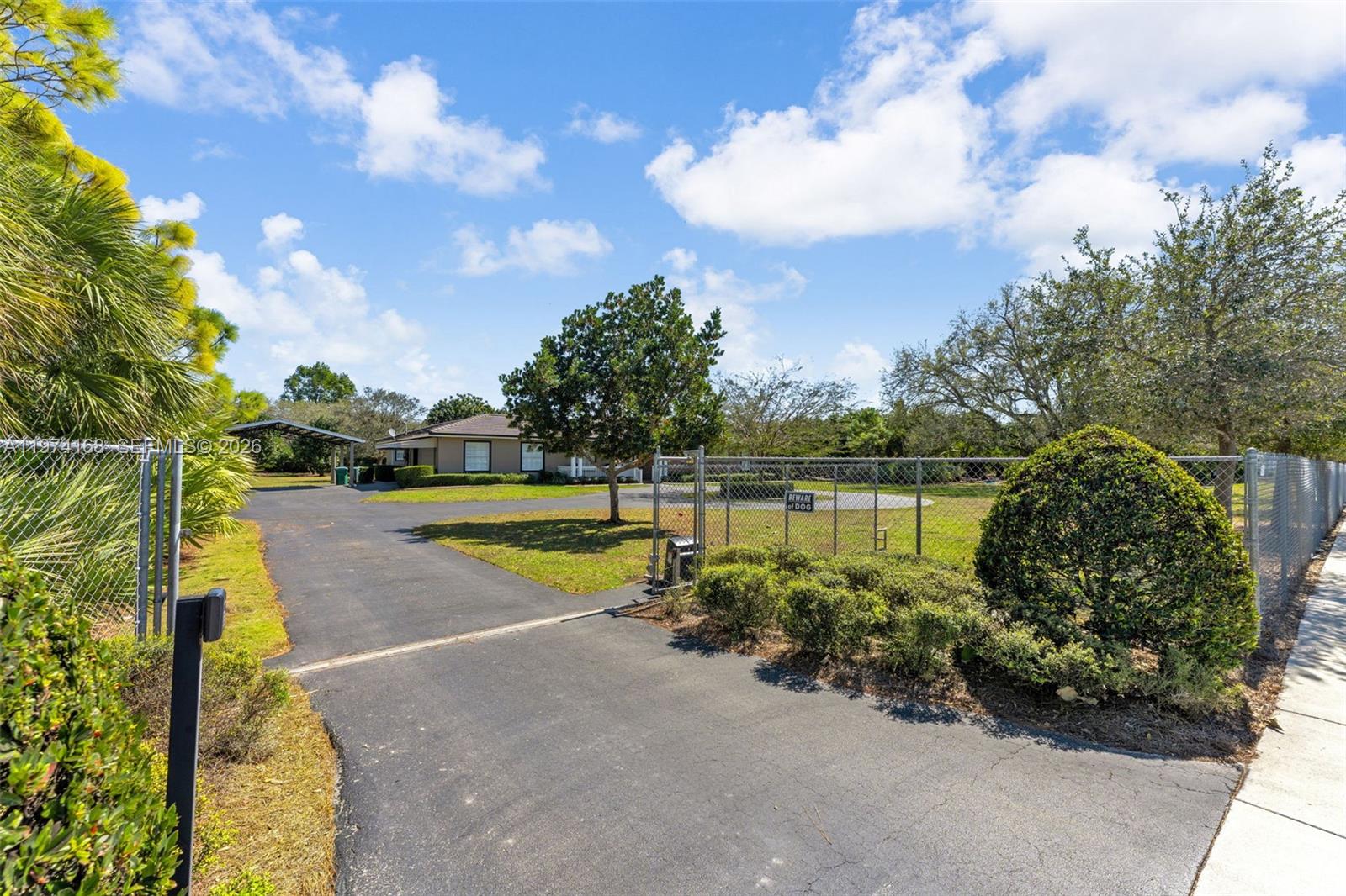 ACREAGE & UNREC - Residential