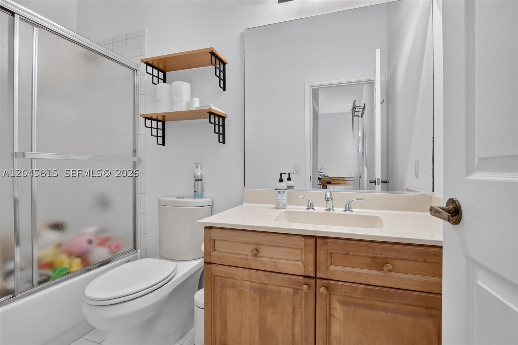 SECTOR 2-PARCELS 9 & 10 - Residential Lease
