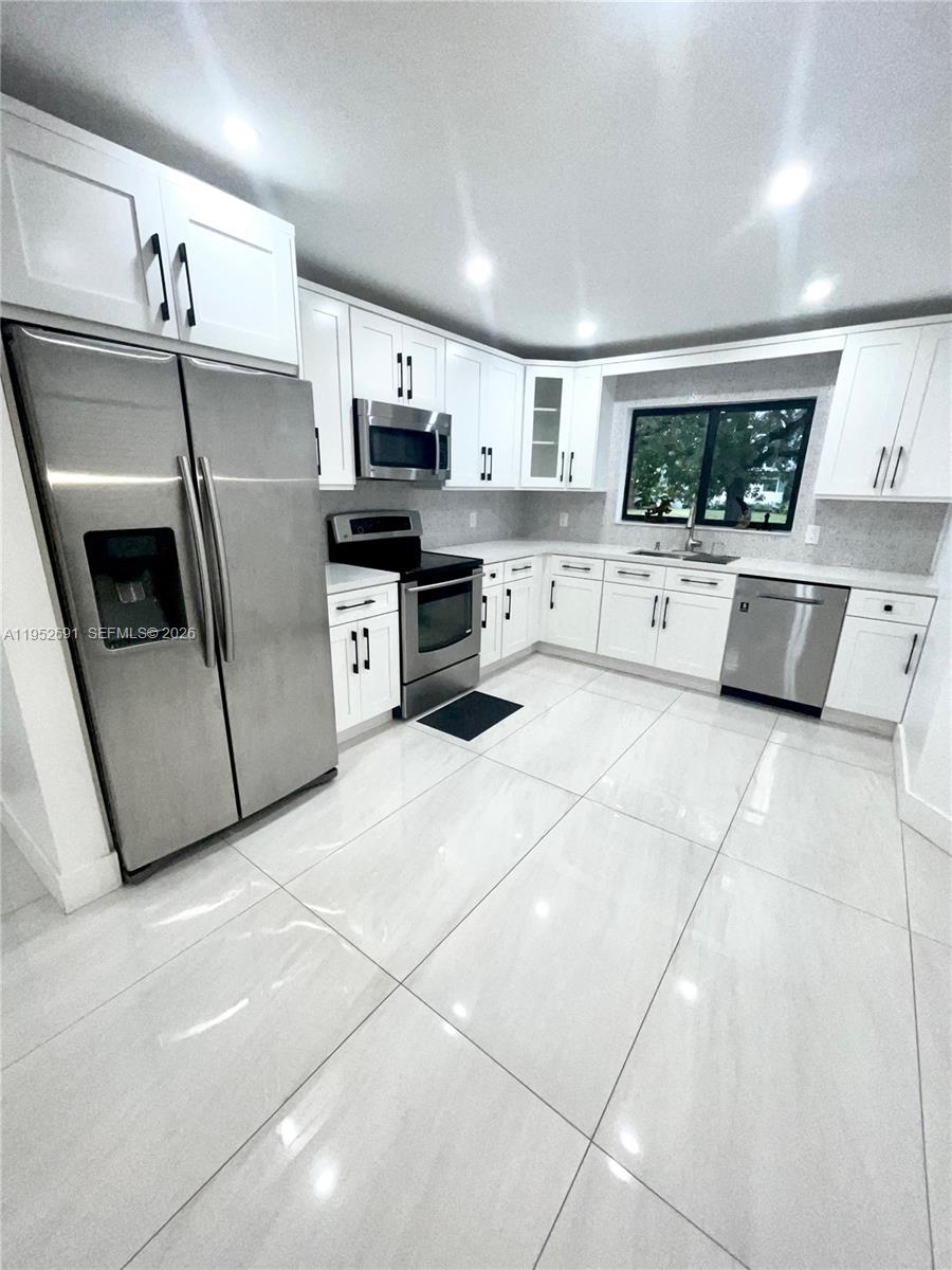 BOULEVARD HEIGHTS SEC 2 - Residential Lease