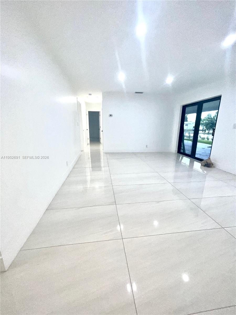 BOULEVARD HEIGHTS SEC 2 - Residential Lease