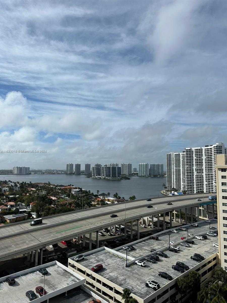 OCEANVIEW BUILDING B COND - Residential