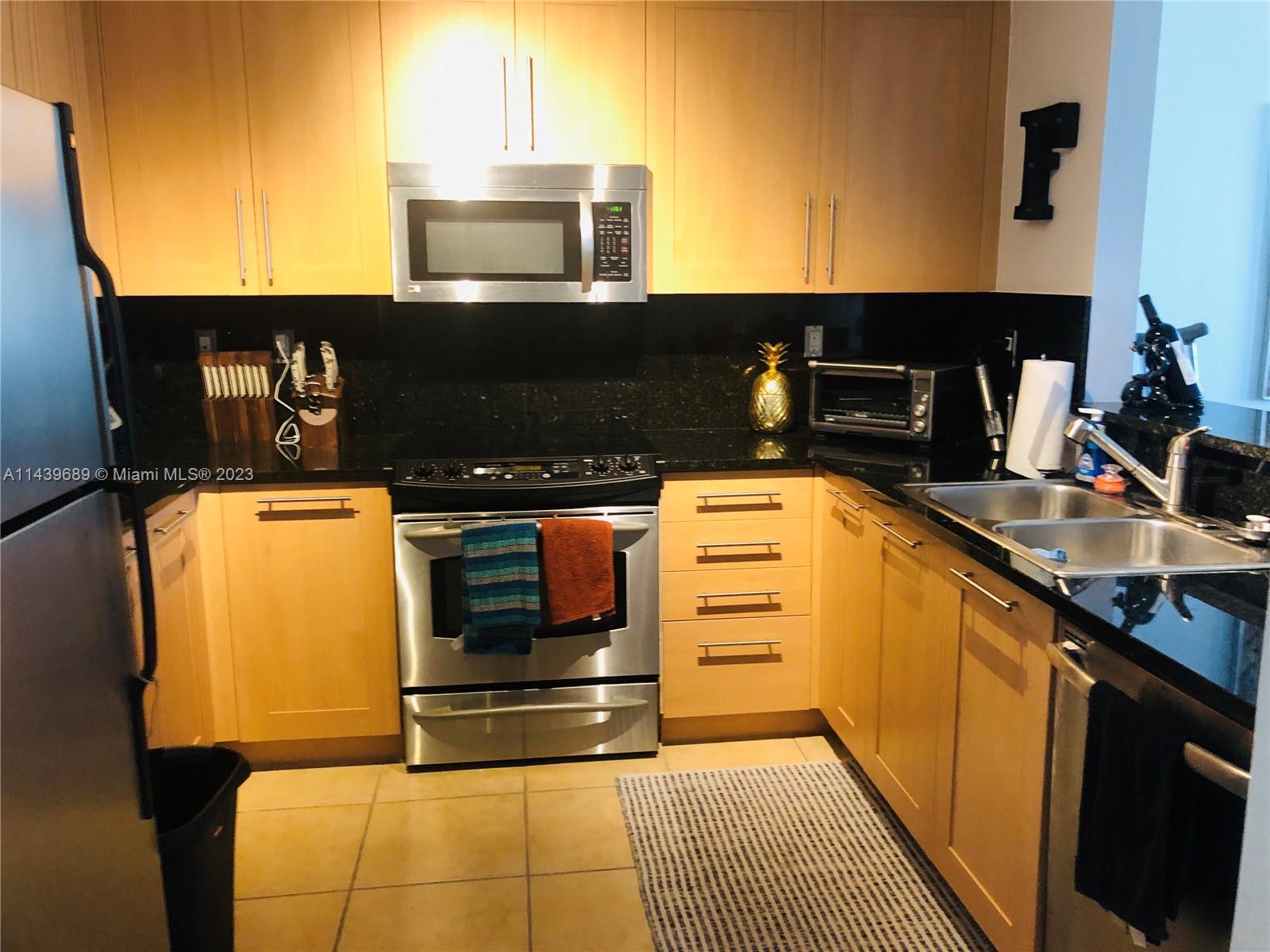 NURIVER LANDING CONDO - Residential Lease