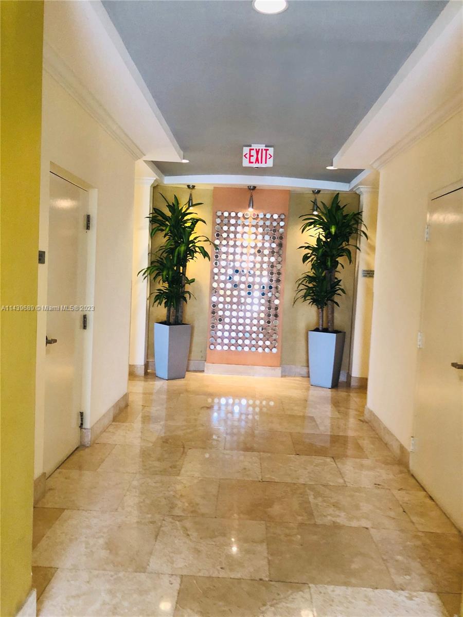 NURIVER LANDING CONDO - Residential Lease