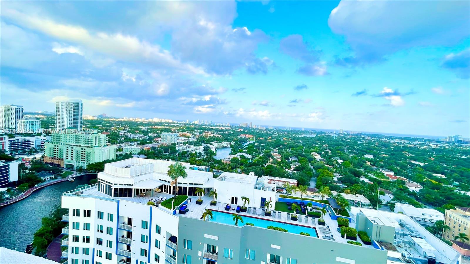 NURIVER LANDING CONDO - Residential Lease