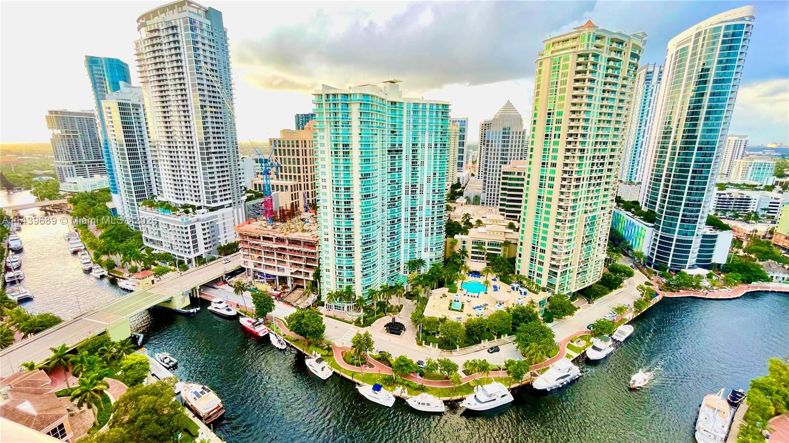 NURIVER LANDING CONDO - Residential Lease