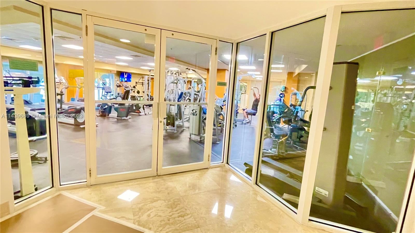 NURIVER LANDING CONDO - Residential Lease
