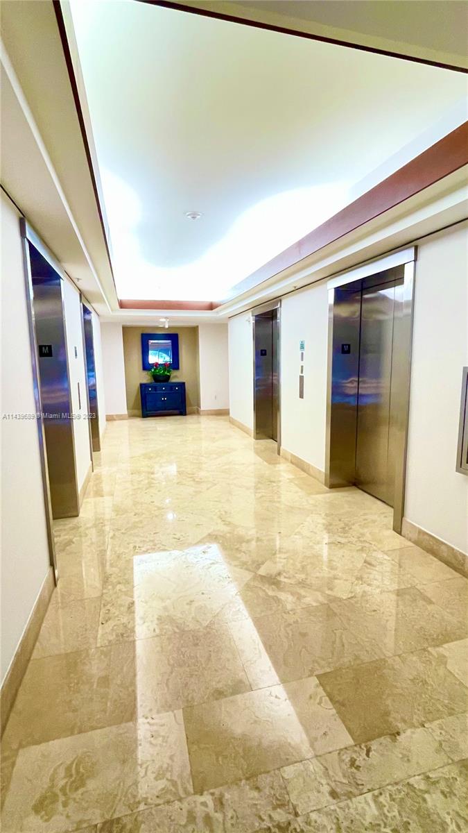 NURIVER LANDING CONDO - Residential Lease