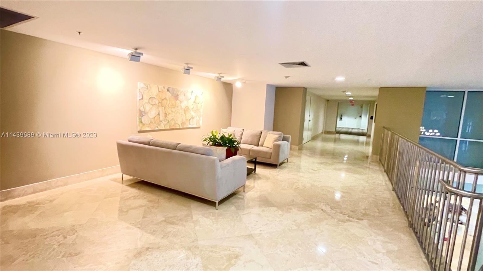 NURIVER LANDING CONDO - Residential Lease