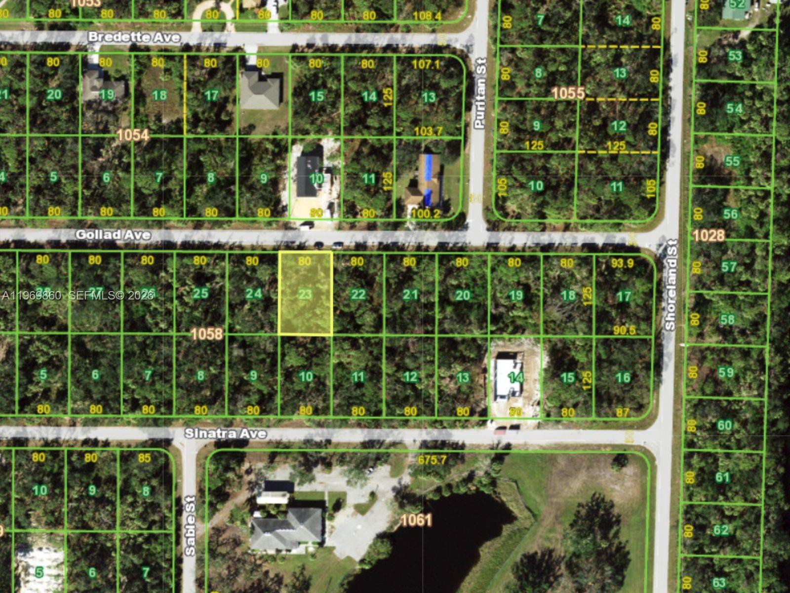 Port Charlotte - Land