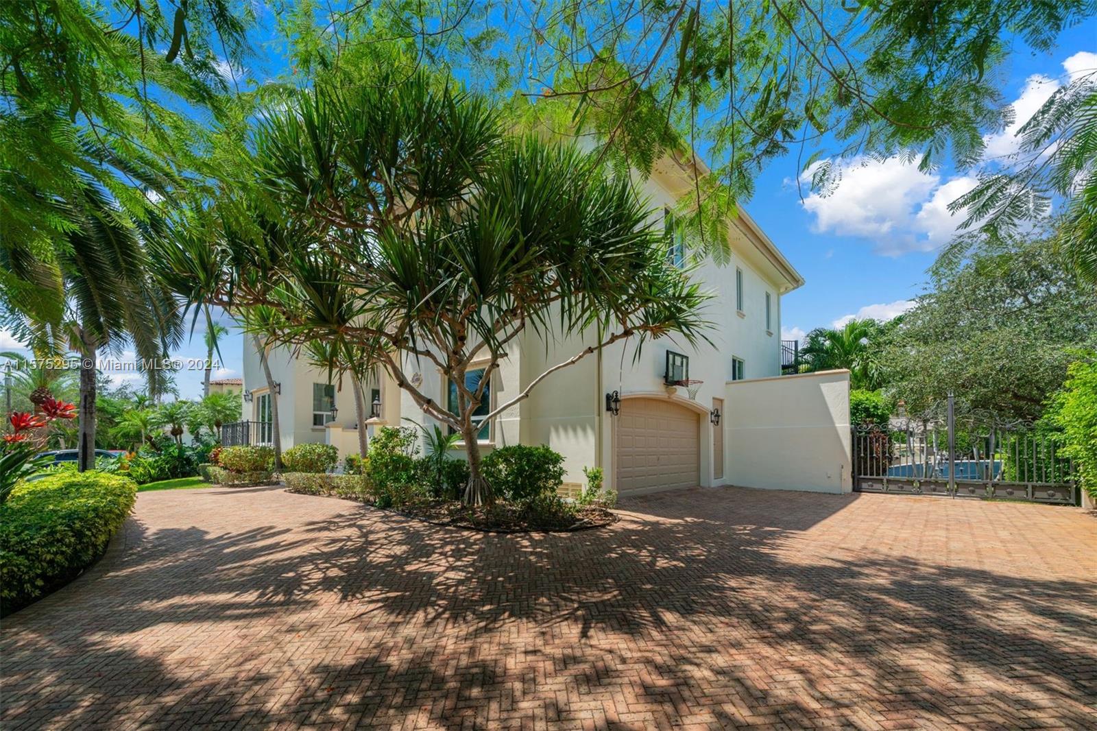 CORAL BAY SEC D - Residential