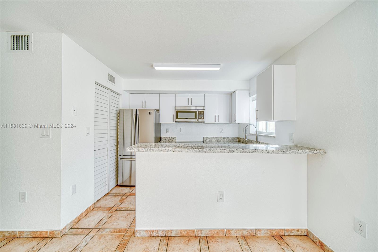 BON AIRE - Residential Lease