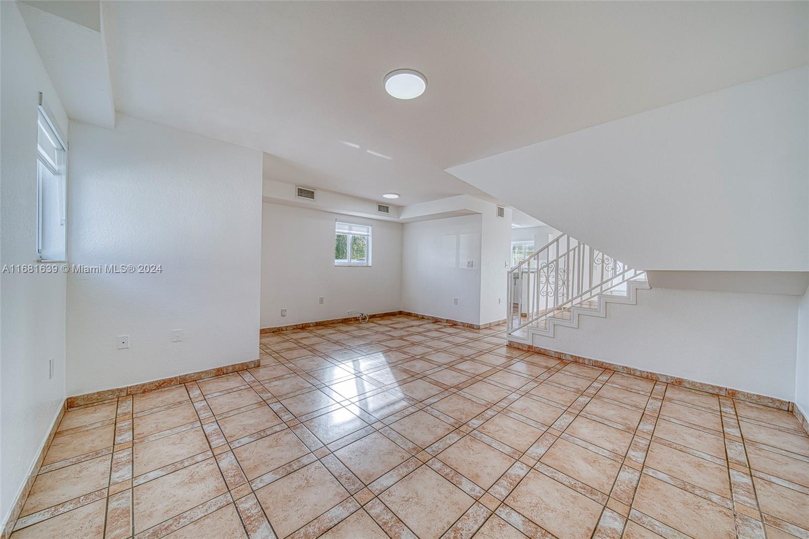 BON AIRE - Residential Lease