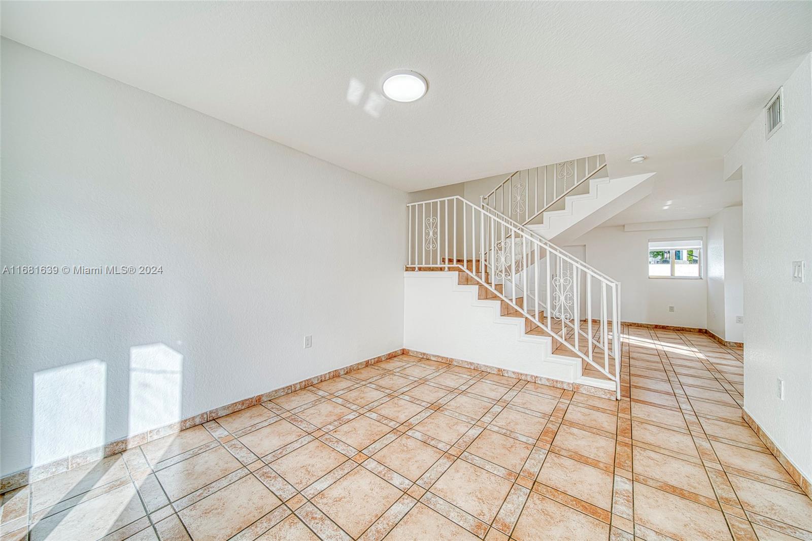 BON AIRE - Residential Lease