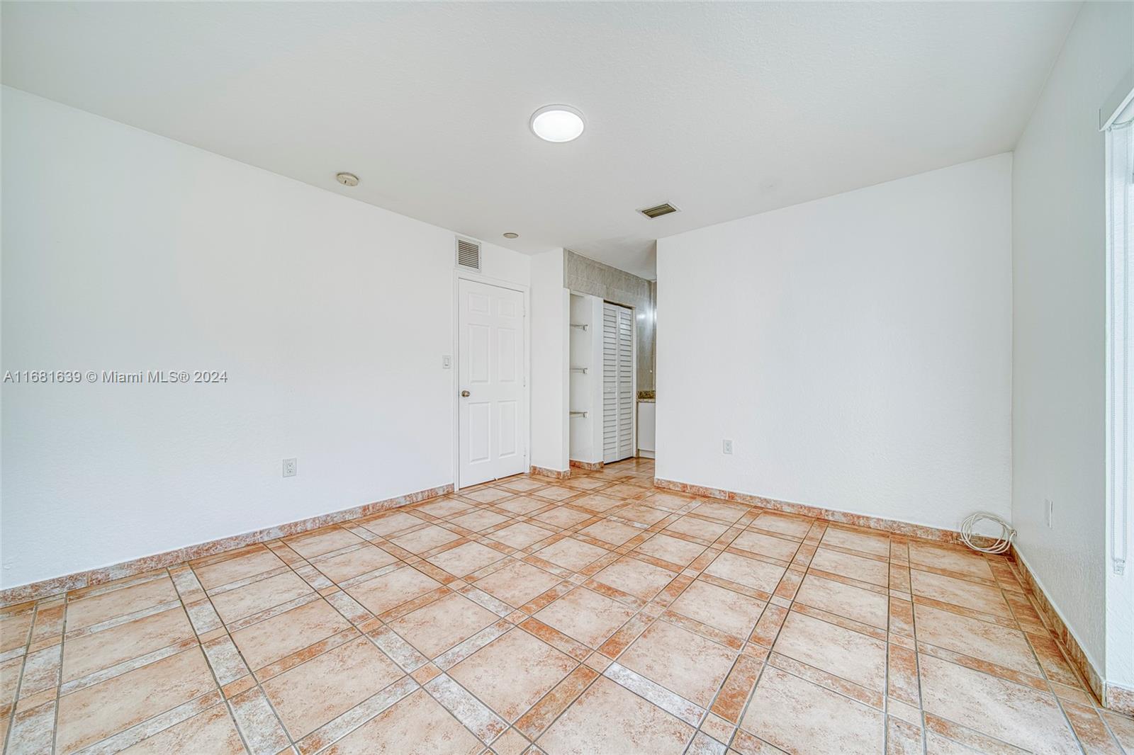 BON AIRE - Residential Lease