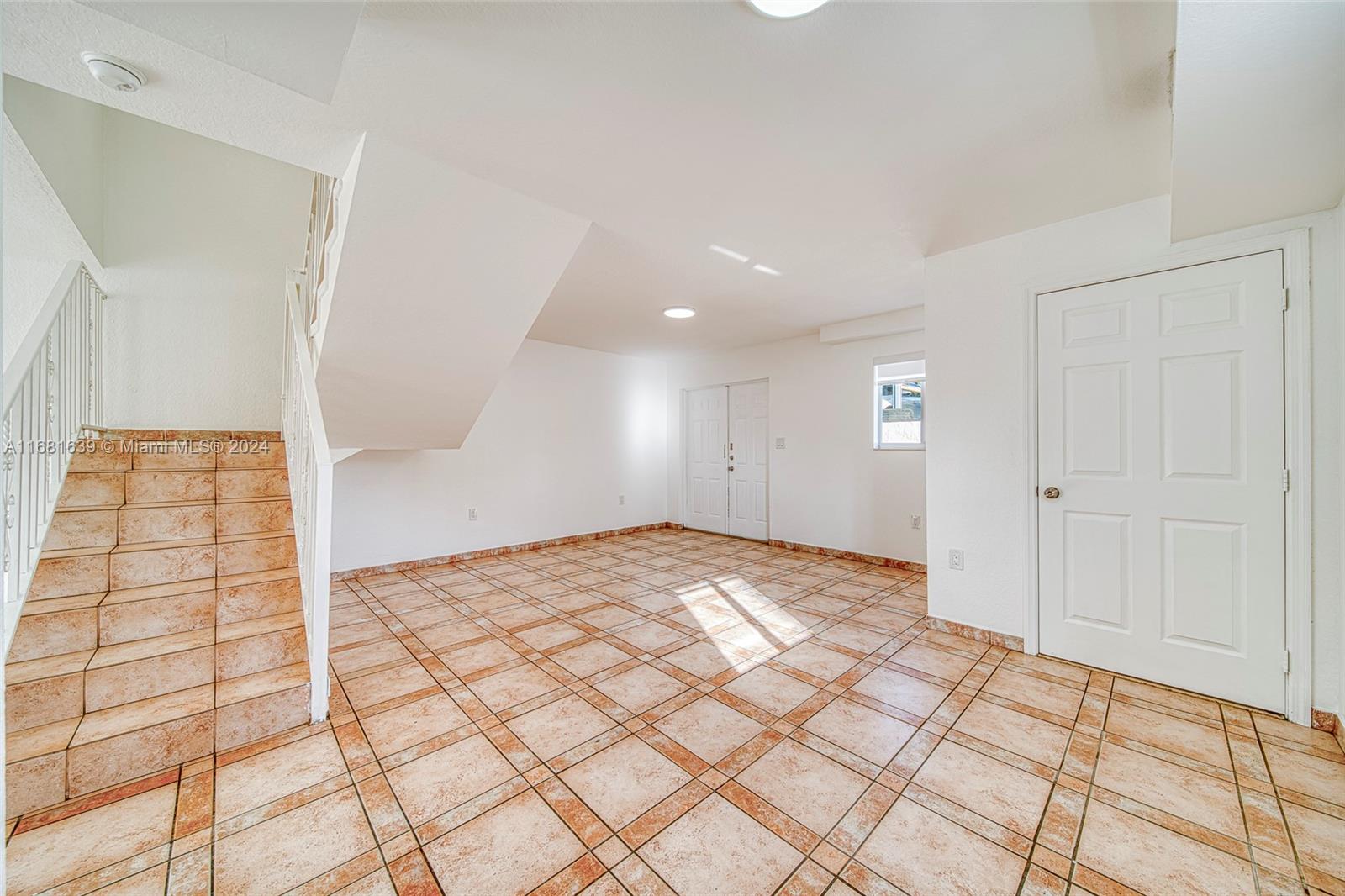 BON AIRE - Residential Lease