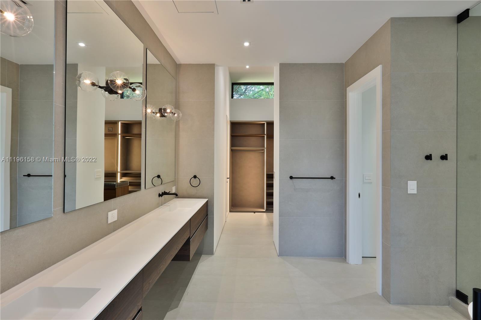 PINE TREE ESTATES - Residential