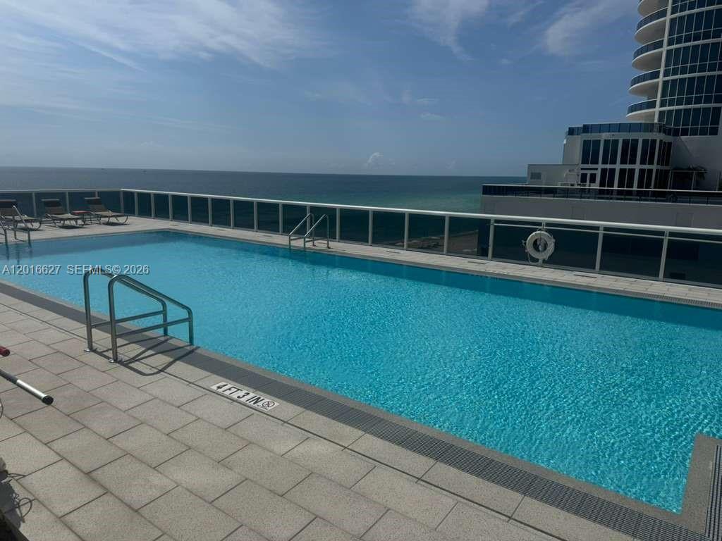 TDR TOWER I CONDO - Residential