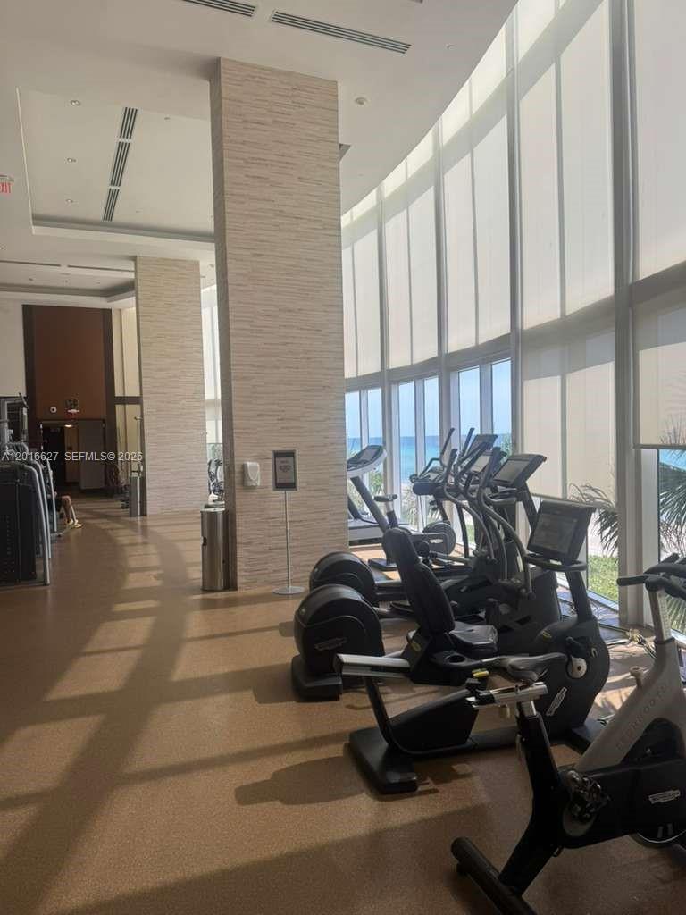TDR TOWER I CONDO - Residential