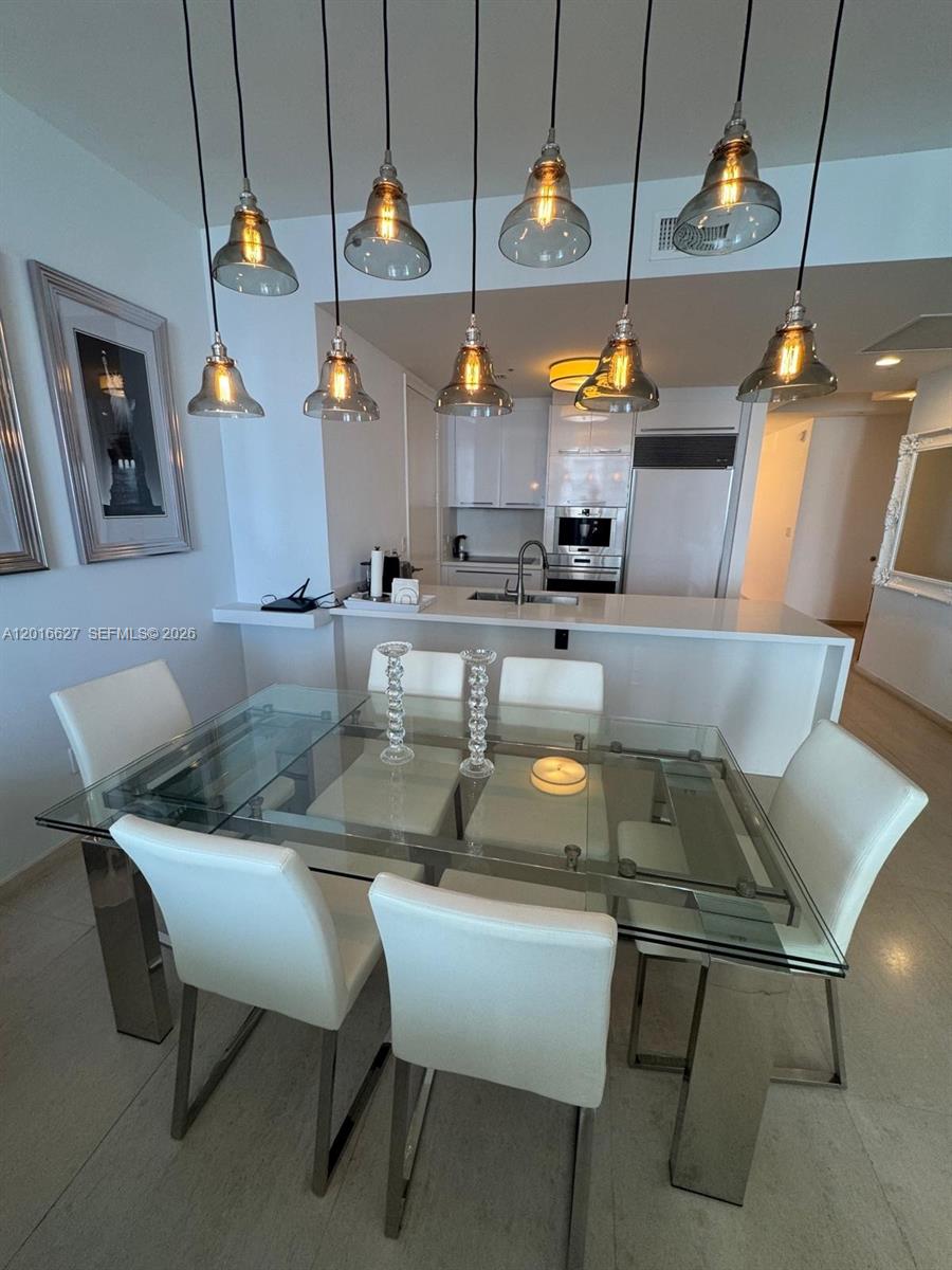TDR TOWER I CONDO - Residential