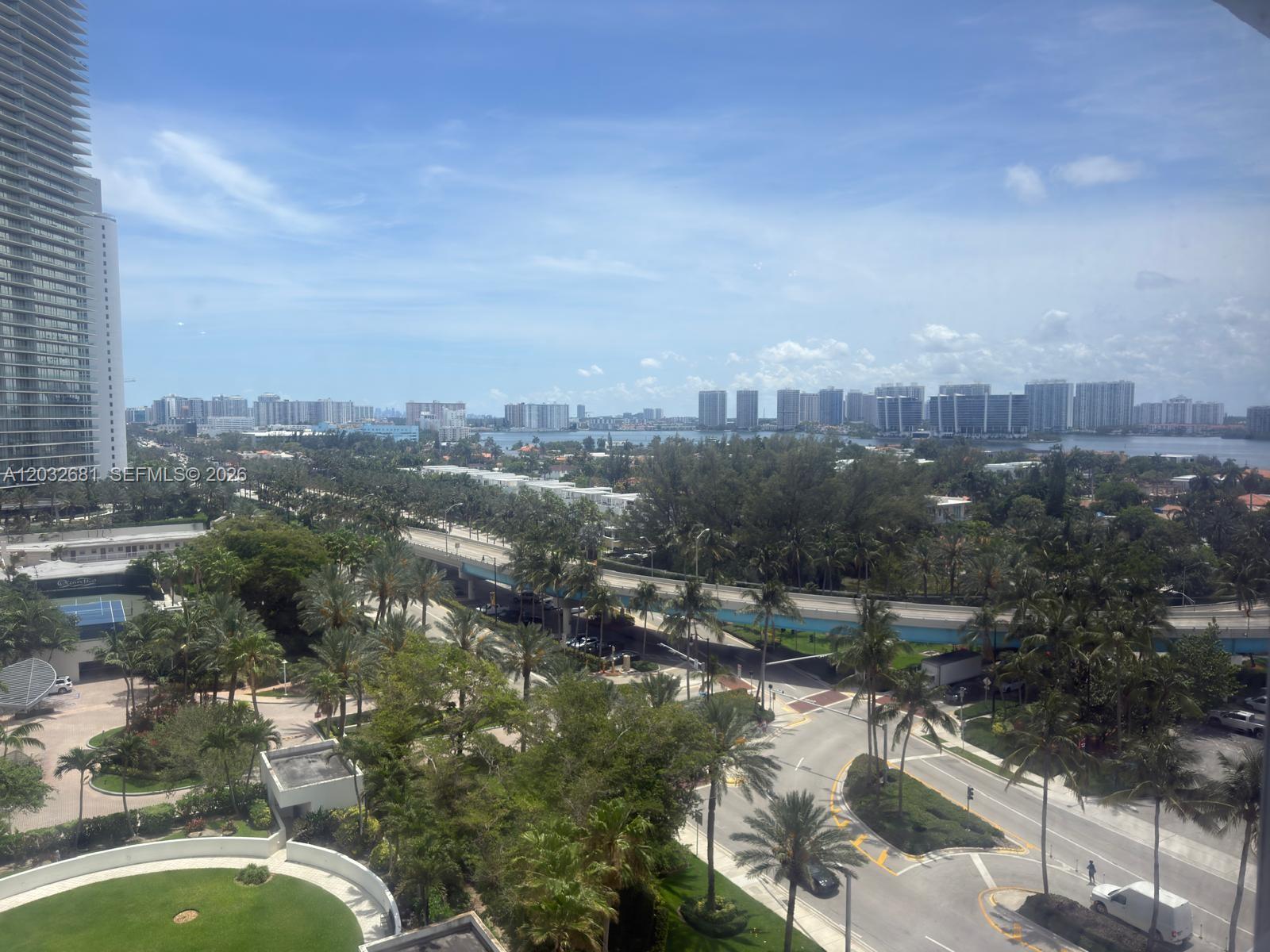 THE AVENTURA BEACH CLUB C - Residential