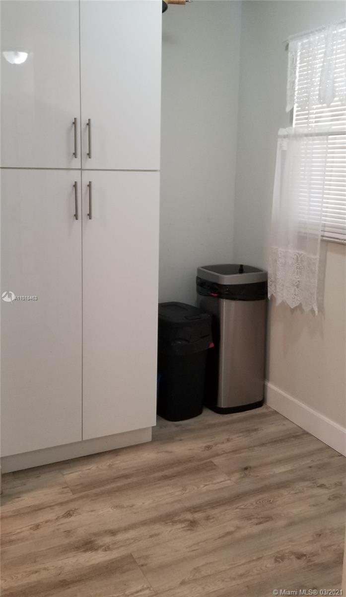 SANDPIPER CONDO - Residential