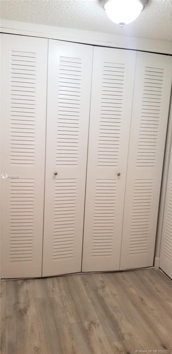 SANDPIPER CONDO - Residential